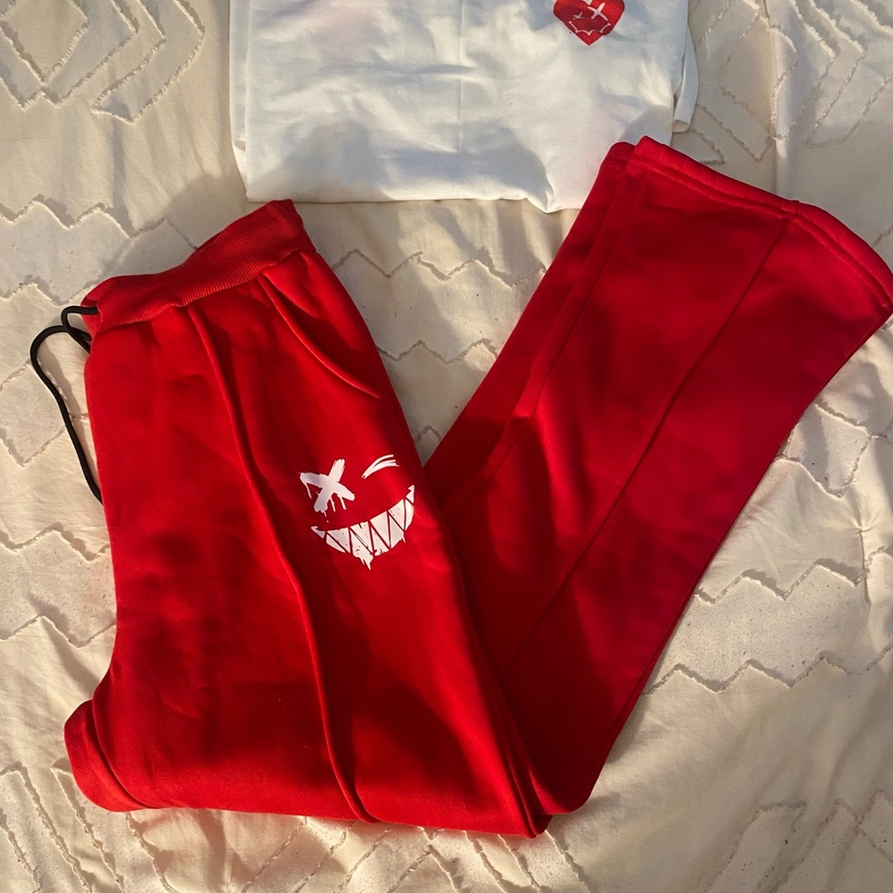 Pants - Picture 3 of 4